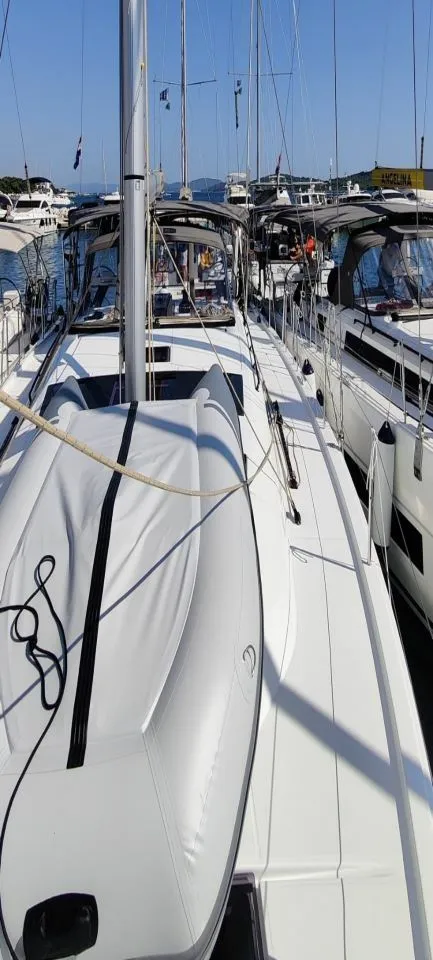 Amber Charterboot - 3