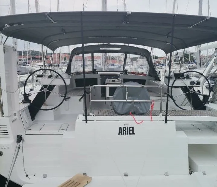 Boot - Rent a 14.85m 4 Cabin Sailing Yacht in Vodice