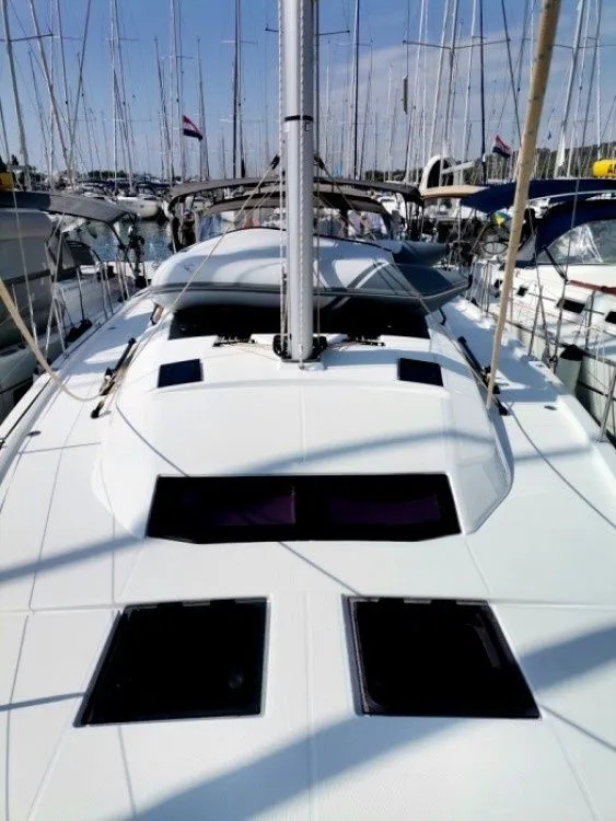 L'Albatros Charter Boat - 3