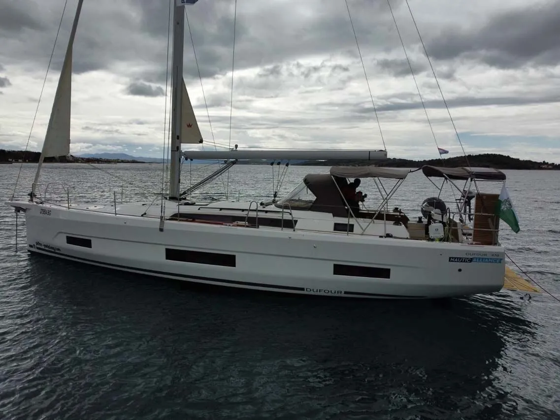 Libertas Charter Boat - 3