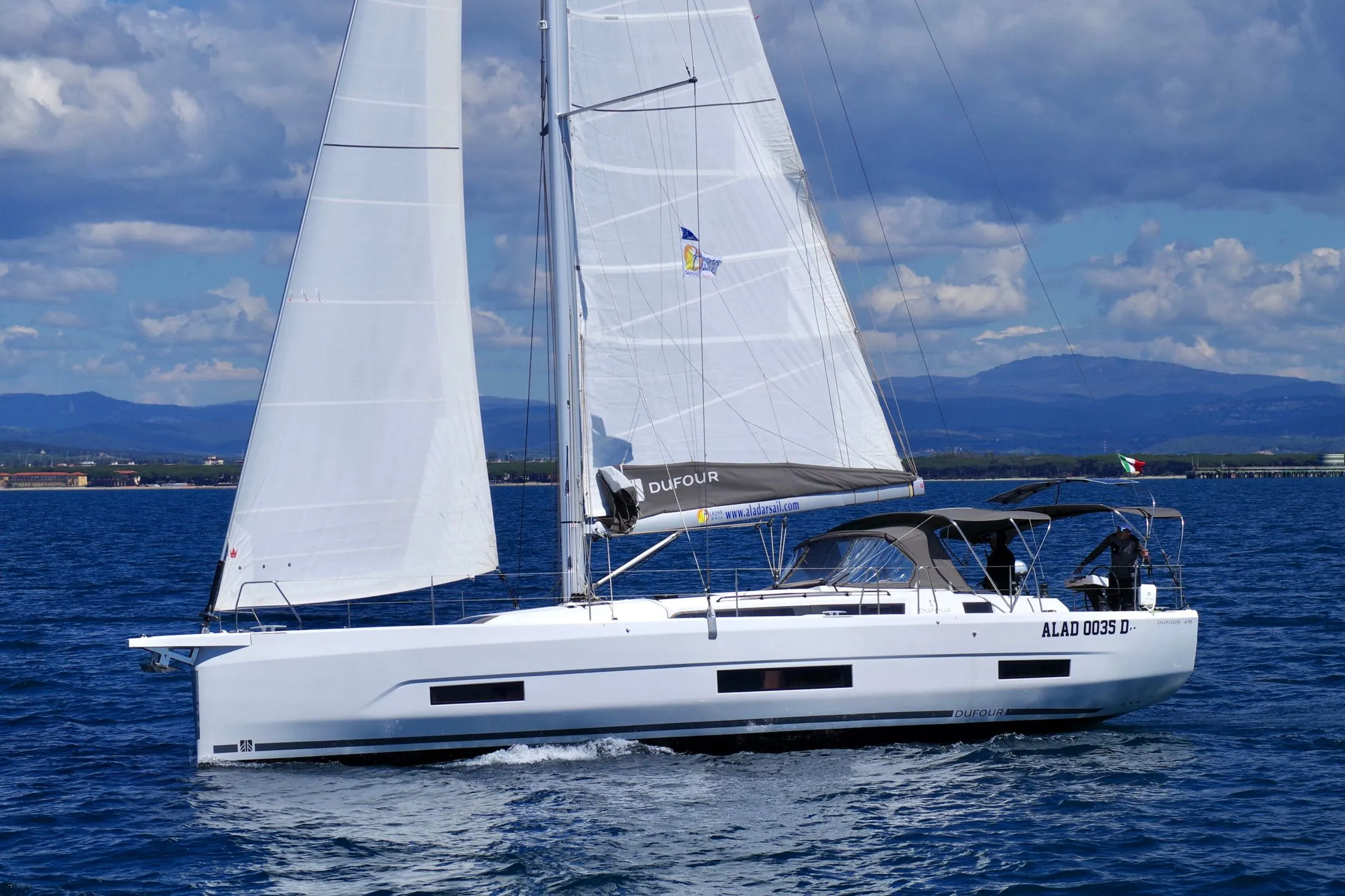Lucia Charter Boat - 3
