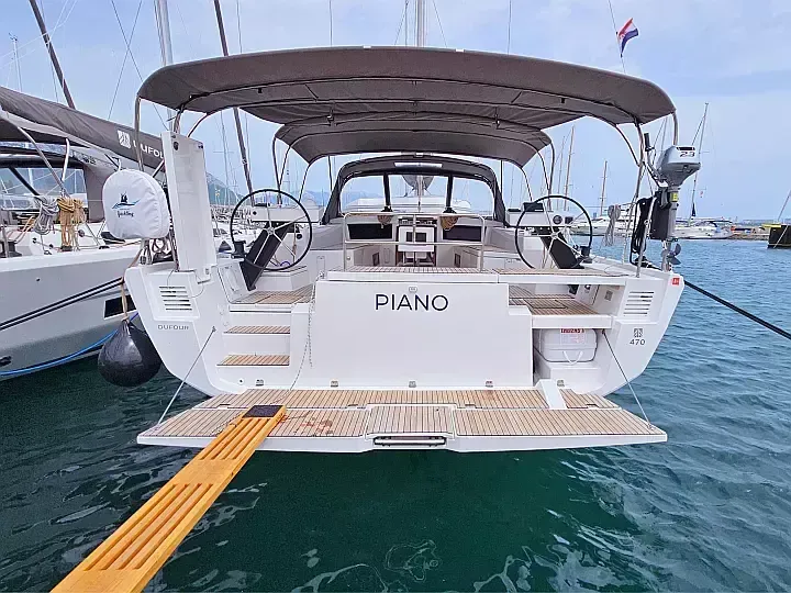 Boot - 14.85m Rogoznica Dufour 470 Sailing Yacht Hire