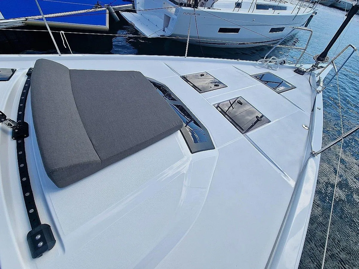 Explore Cogolin on a 14.85m 3 Cabin Sailing Yacht Rental