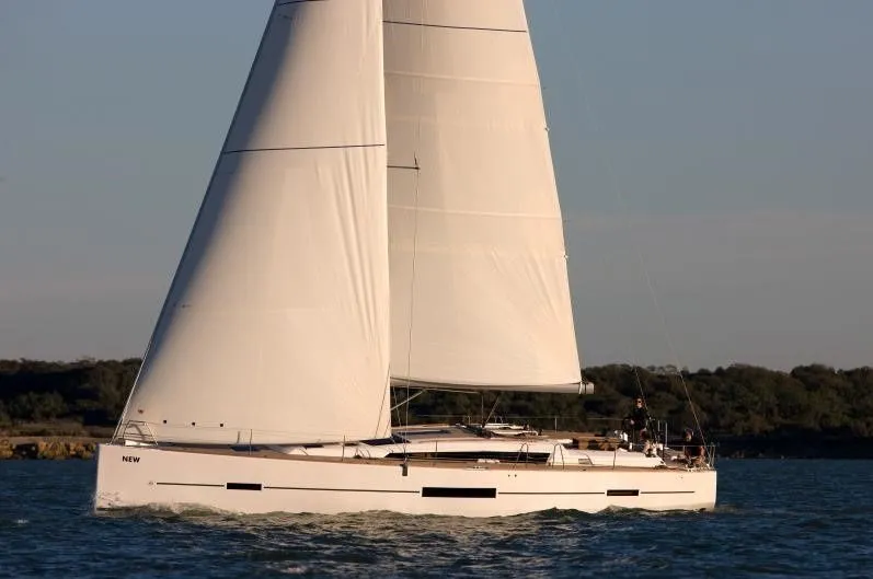 Rent a 14.75m Sailing Yacht Dufour 500 GL in Anse Marcel