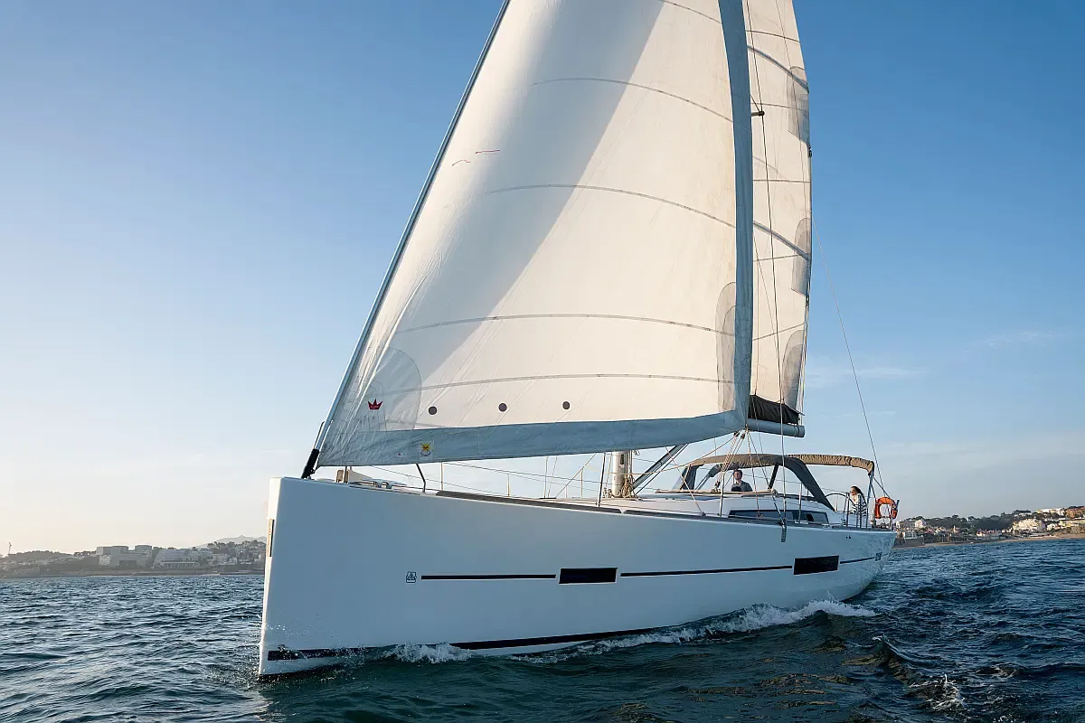 Чартер Bayambar - 3