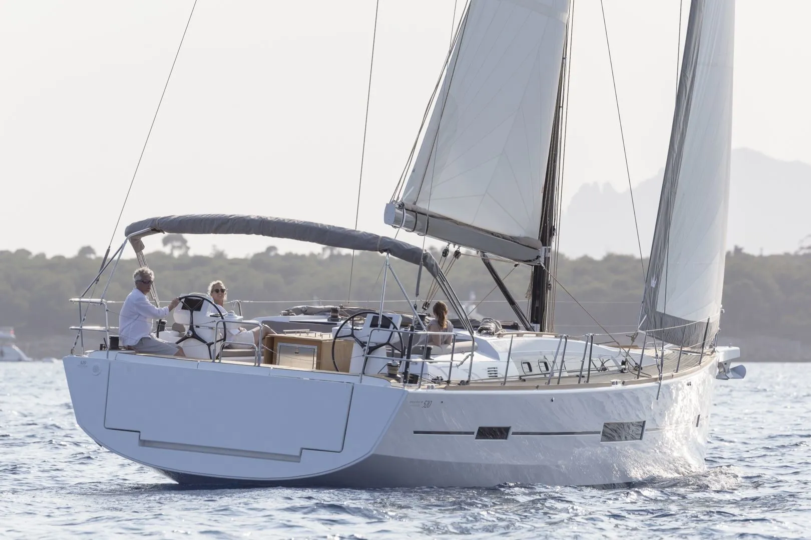 Arz Charter Boat