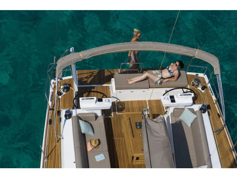Explore Pointe-à-Pitre on a 15.2m Dufour 520 GL Sailing Yacht Rental