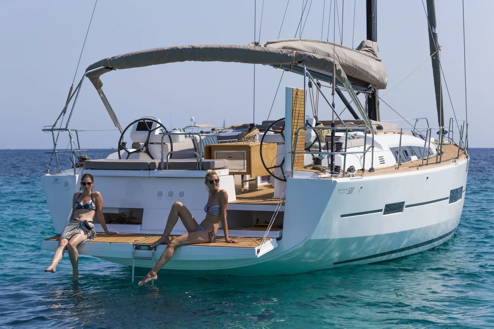 Charter a 15.2m Dufour 520 GL Sailing Yacht in La Paz