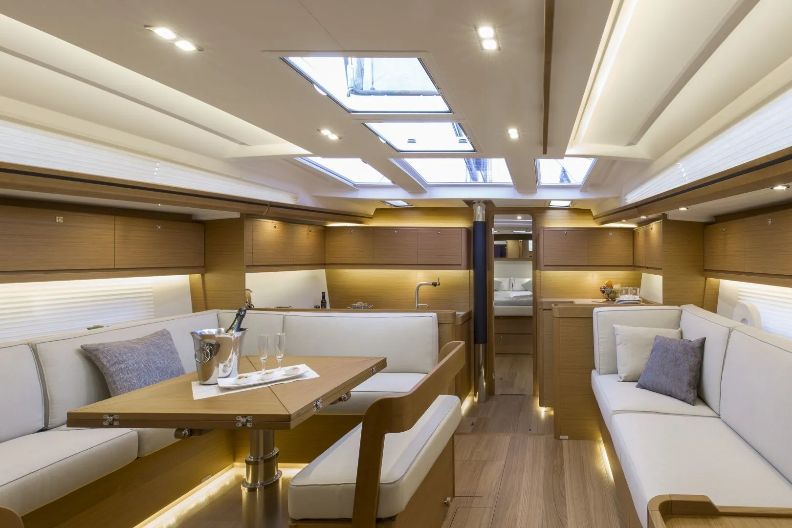 Zoe Charter Boat
