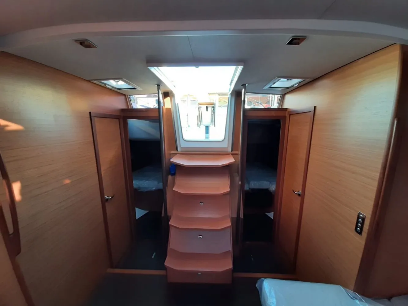 Rent a 16.35m Dufour 530 Sailing Yacht in Furnari
