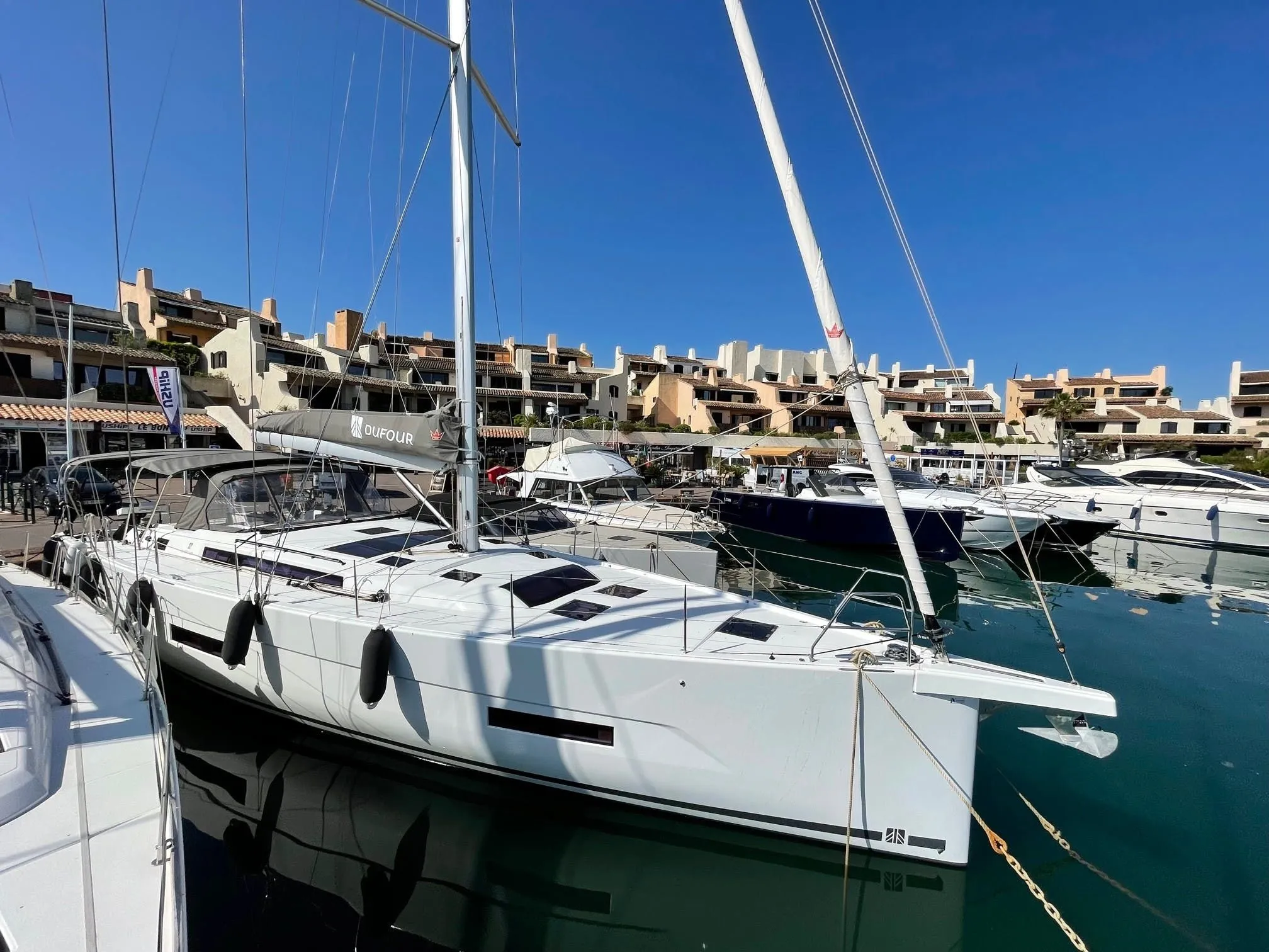 Sea Dream Charter Boat