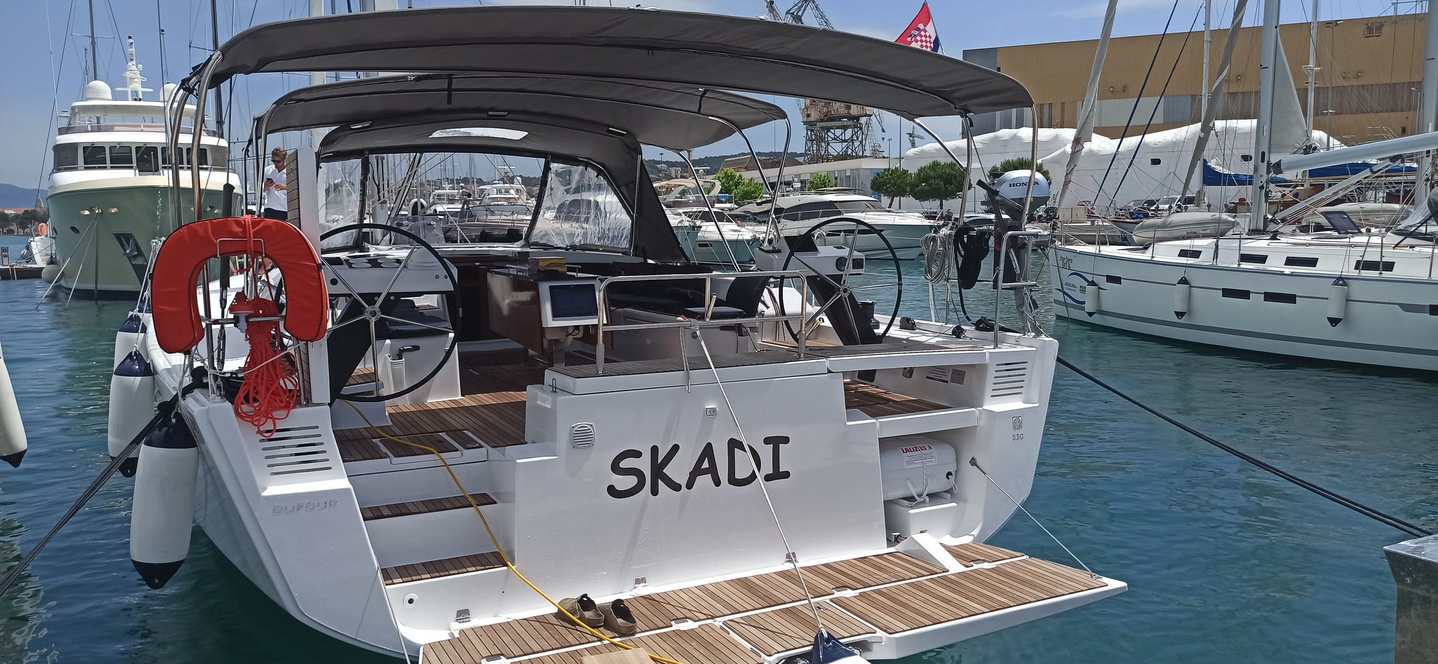 Skadi Kiralık Teknesi - 4