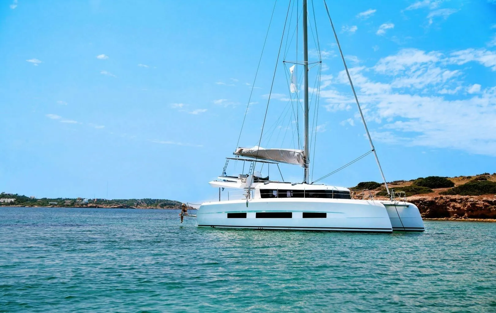 Boot - Explore Mykonos City on a 14.7m Rental Dufour Catamarans 48