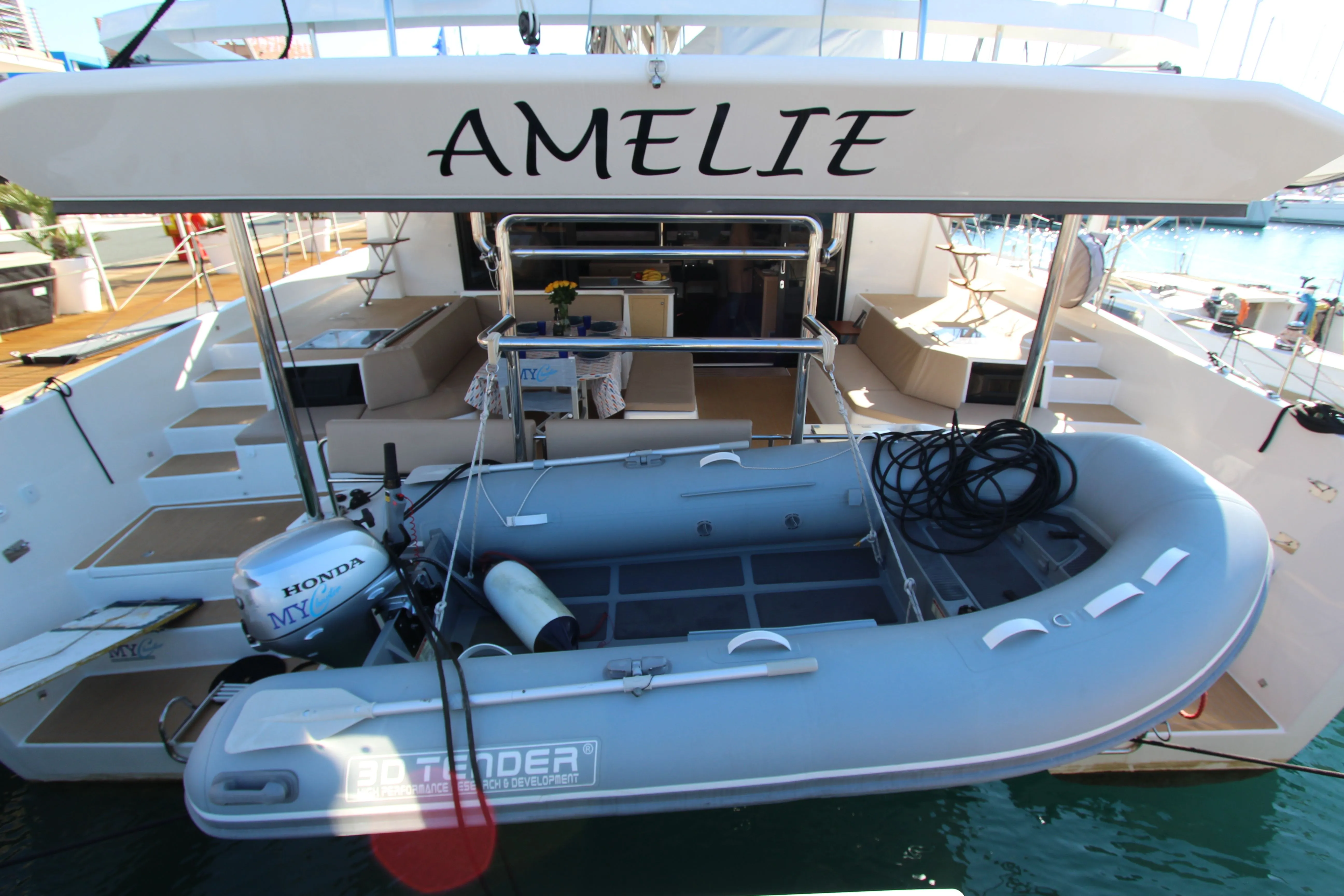 Amelie Charter Boat