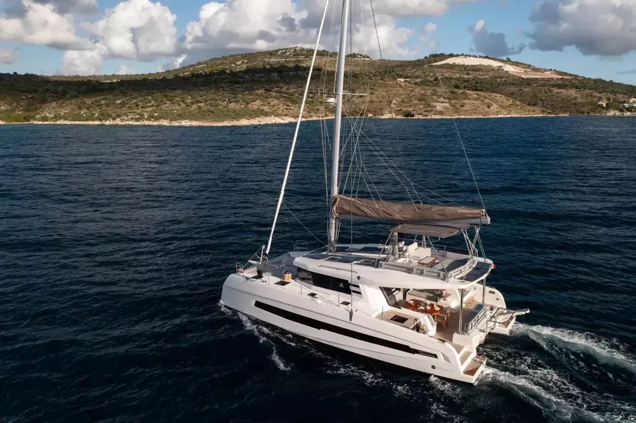 13.42m Lagos 4 Cabin Catamaran Hire