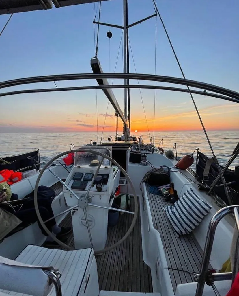 Mojito Charter Boat