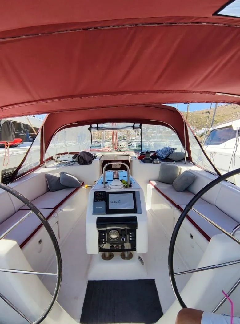 Charter a 15.8m Dufour Gib Sea 51 Sailing Yacht in Mykonos City