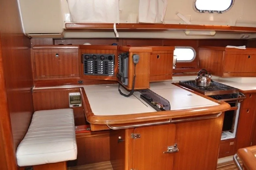 Strawberry 3 Charterboot - 5