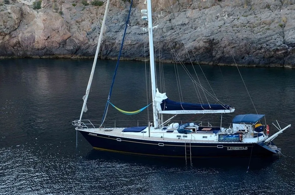 Explore Murcia on a 15.85m Rental Sailing Yacht