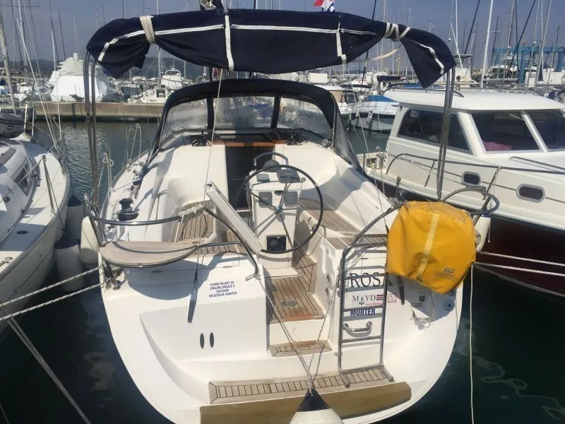 Rent a 10.46m Elan 344 Impression in Betina
