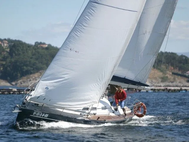 Charter a 11.34m Boat in Vigo