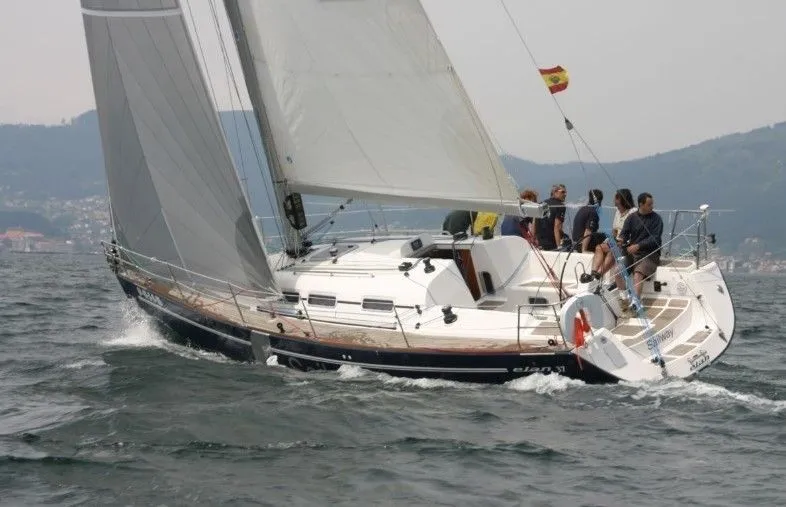 Charter a 11.34m Boat in Vigo