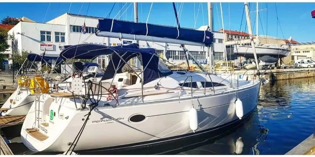 Rent a 11.95m Sailing Yacht Elan 384 Impression in Vrsar