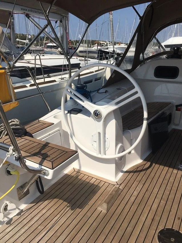 Aqua Jana Charterboot - 3