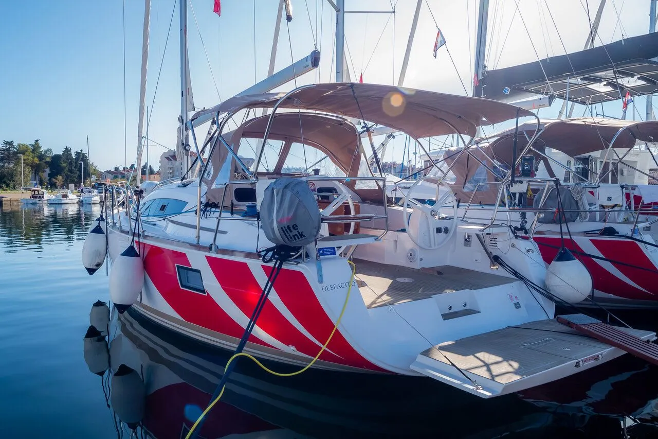 Despacito Charterboot - 3