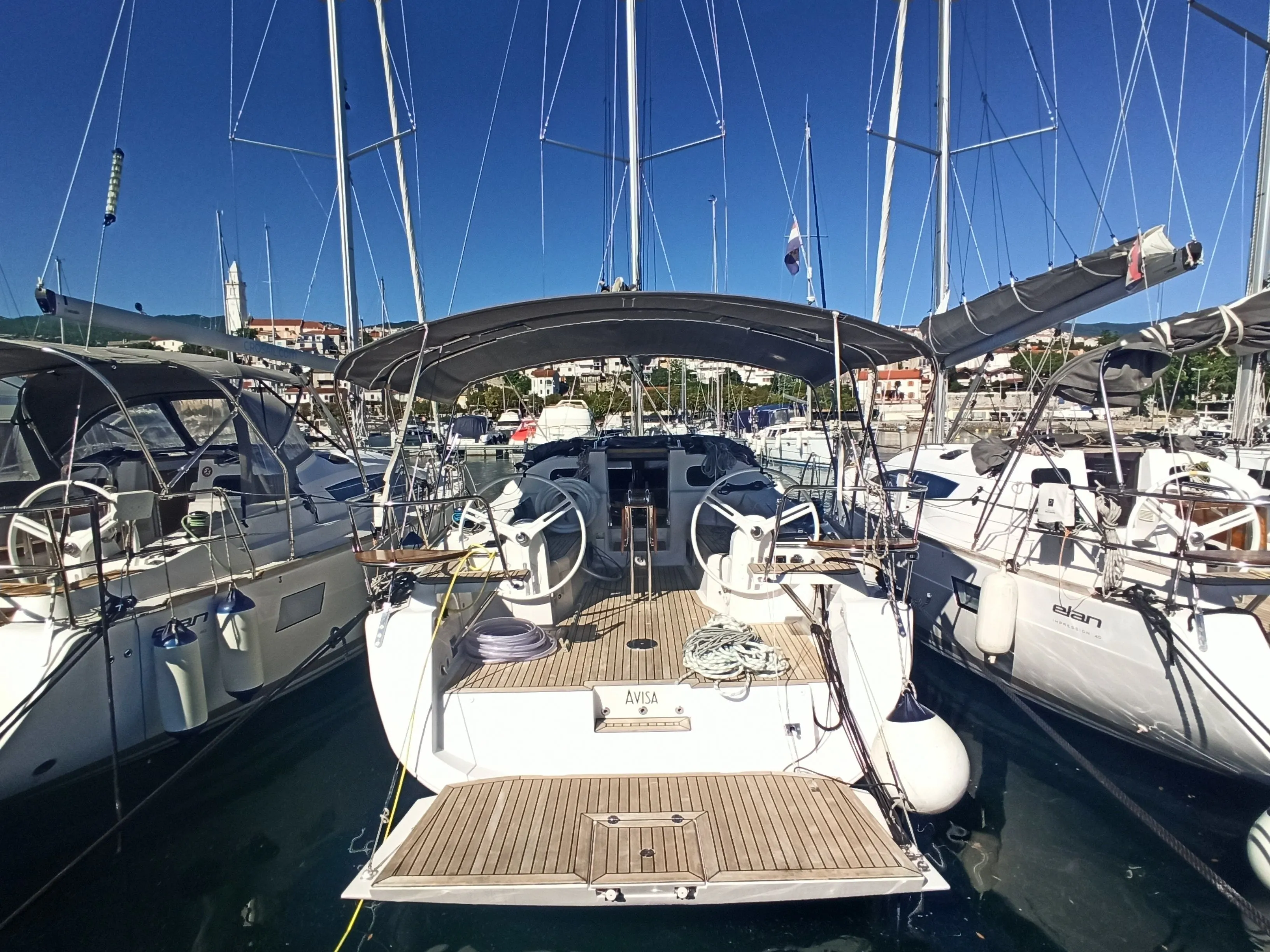 Charter a 11.88m Boat in Novi Vinodolski