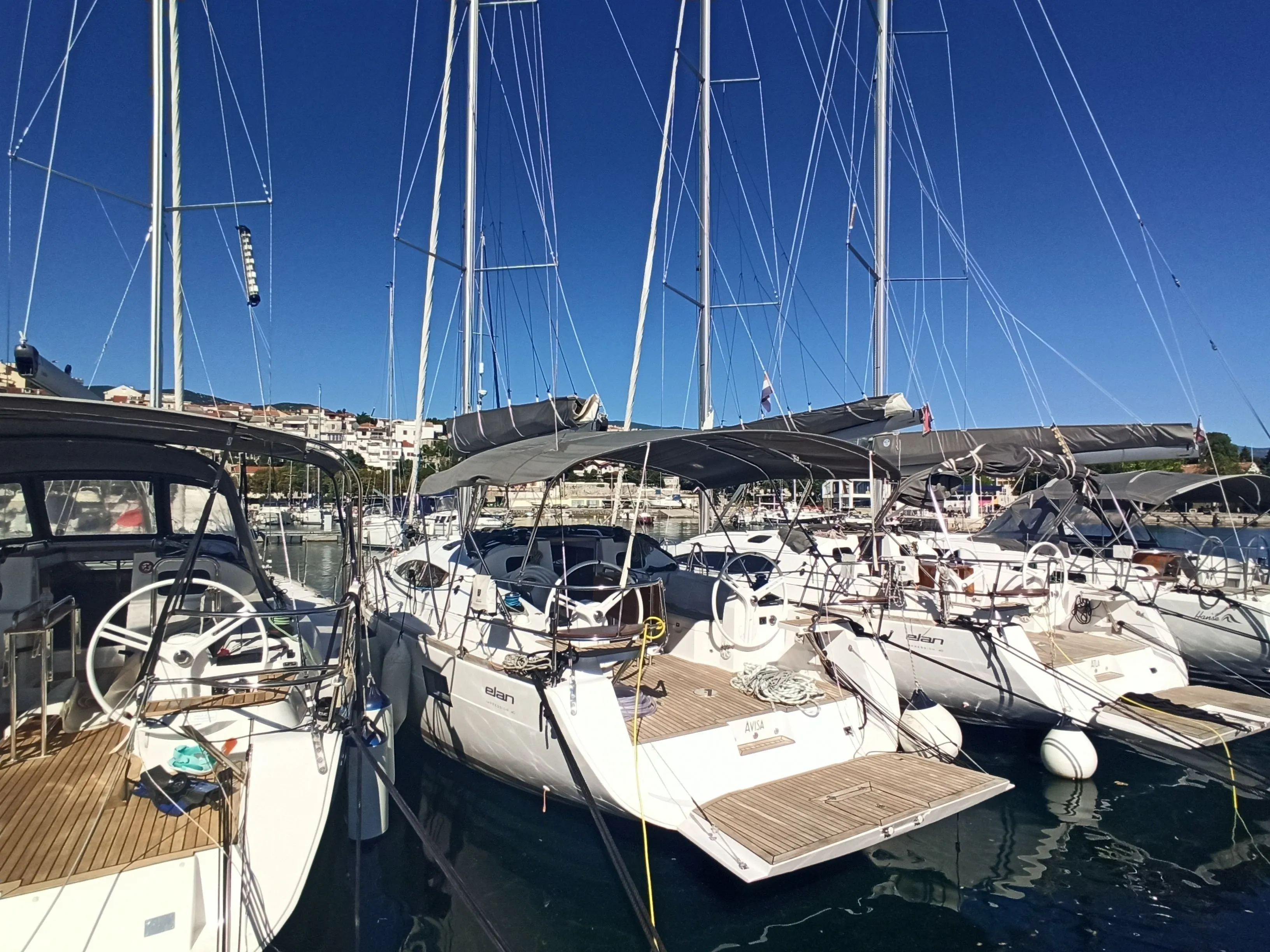 Avisa Charter Boat