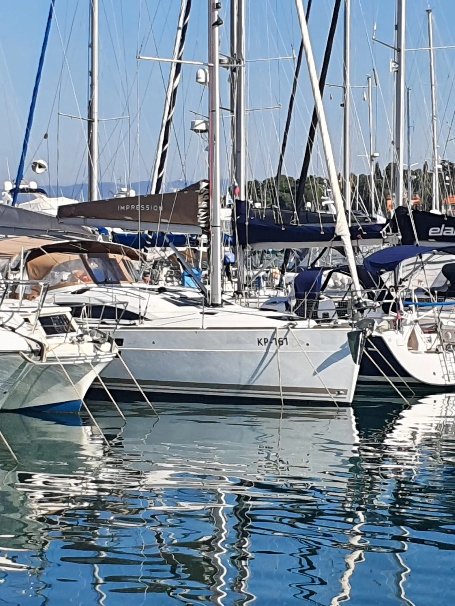 Explore Ploče on a 11.58m Rental Elan 40 Impression