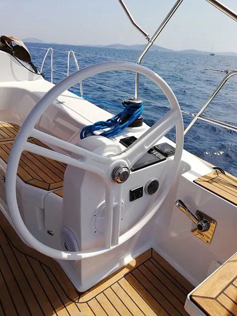 Shamal Charter Boat - 5