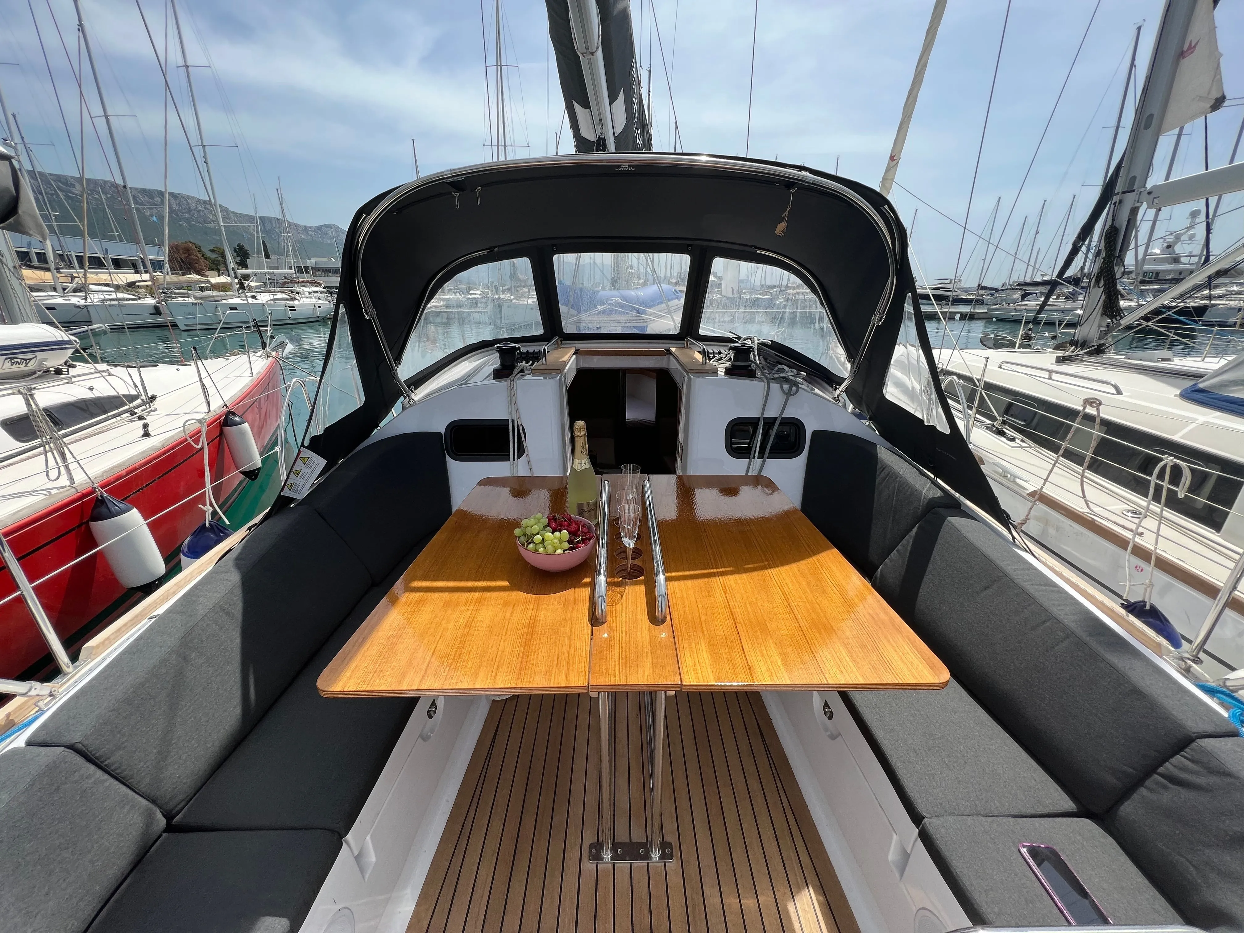 Olelole Mietboot - 3