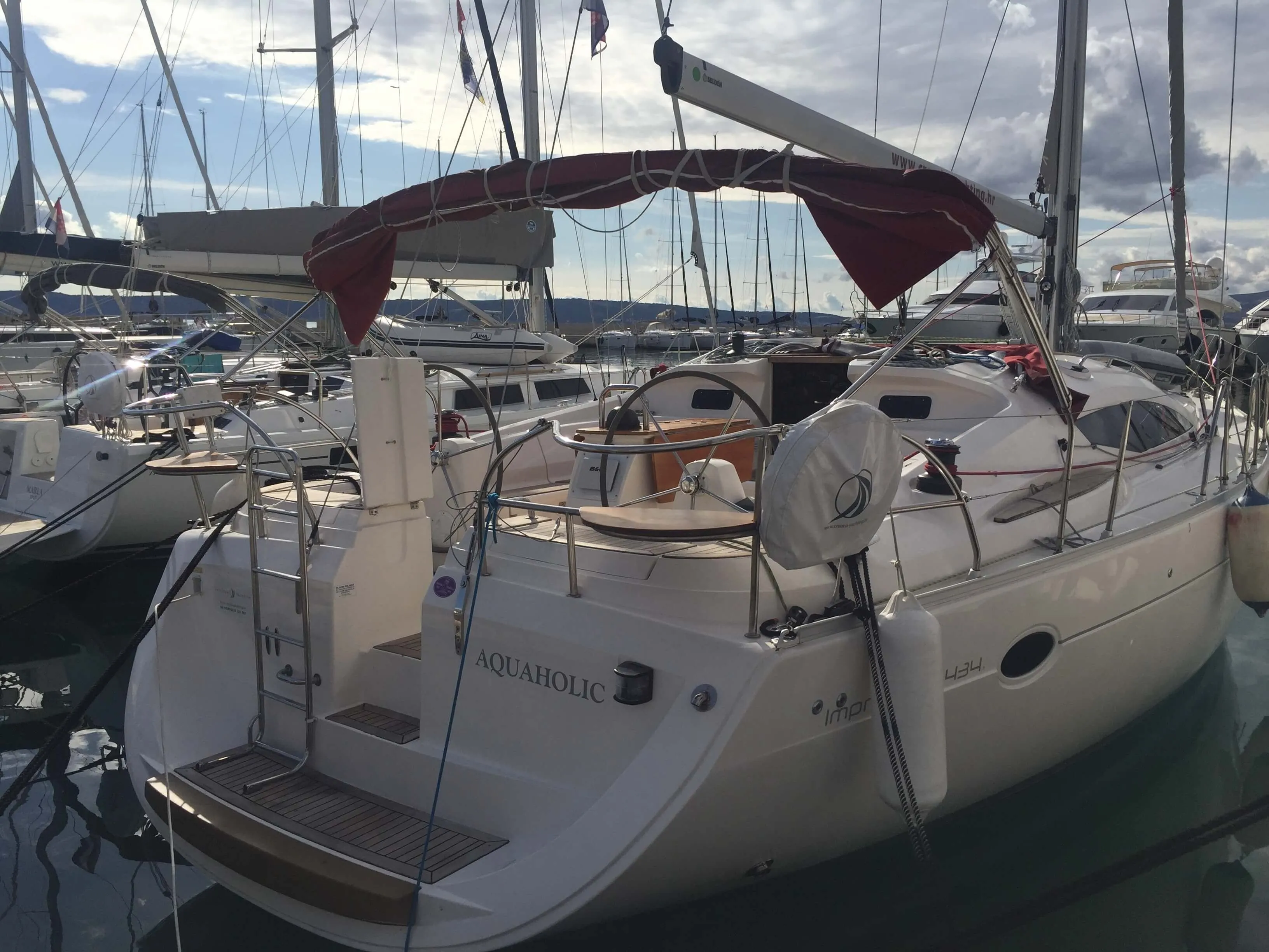 Aquaholic Charterboot - 3