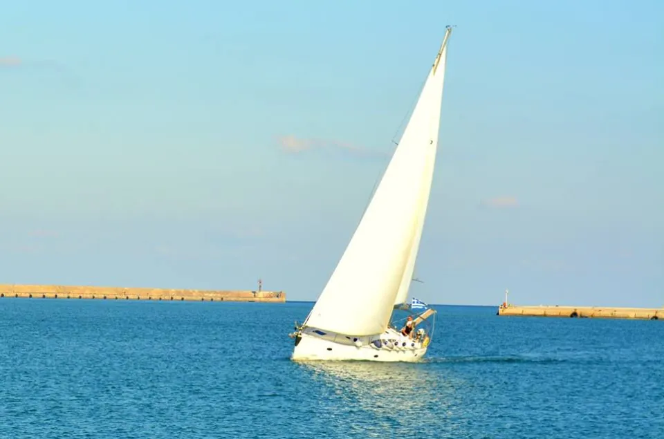 Charter a 13.41m Boat in Heraklio Town