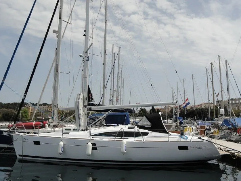 Reina Mietboot - 3