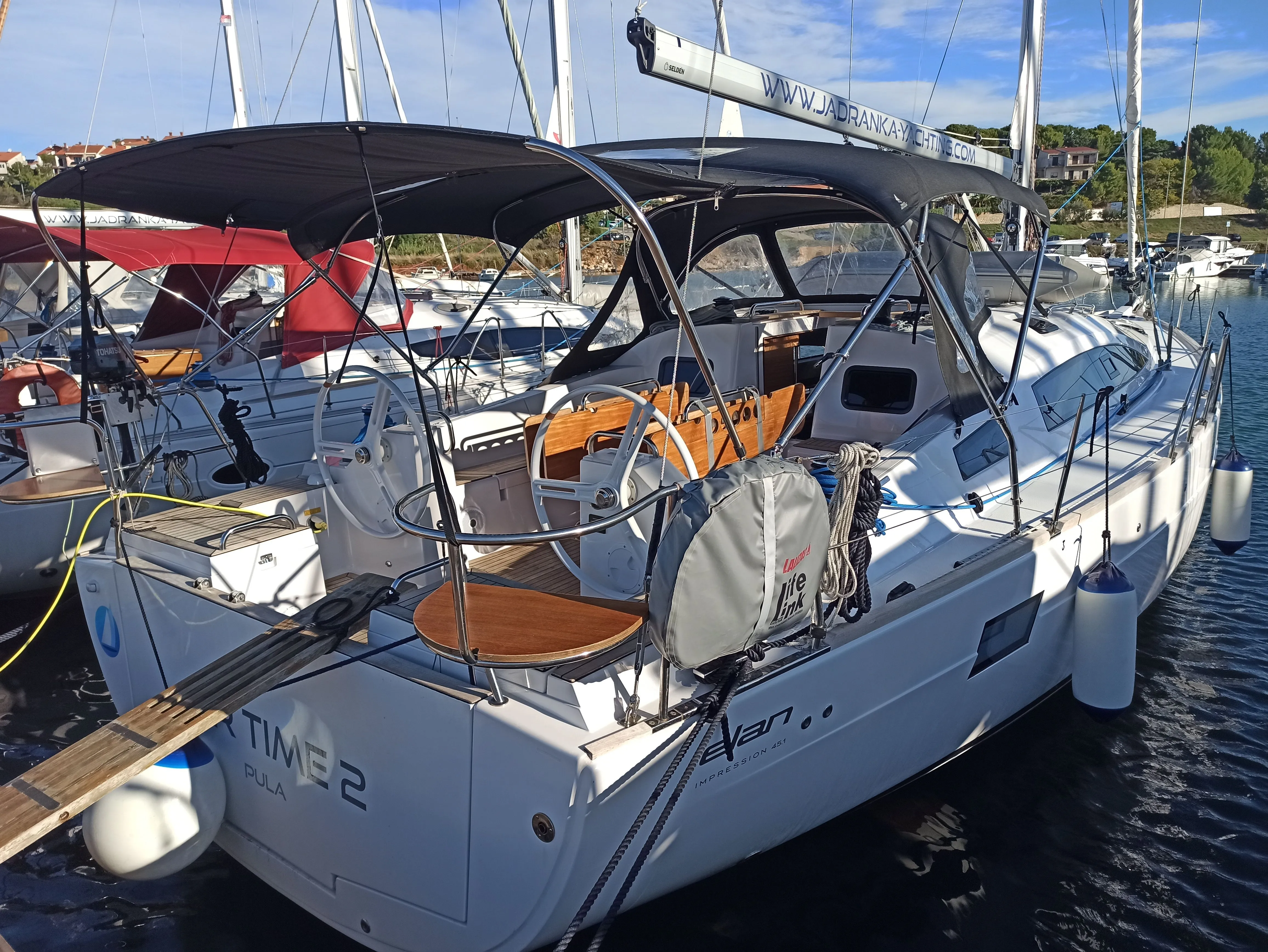 Airtime 2 Charterboot - 5