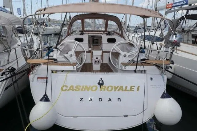 Charter a 13.85m 4 Cabin Sailing Yacht in Split