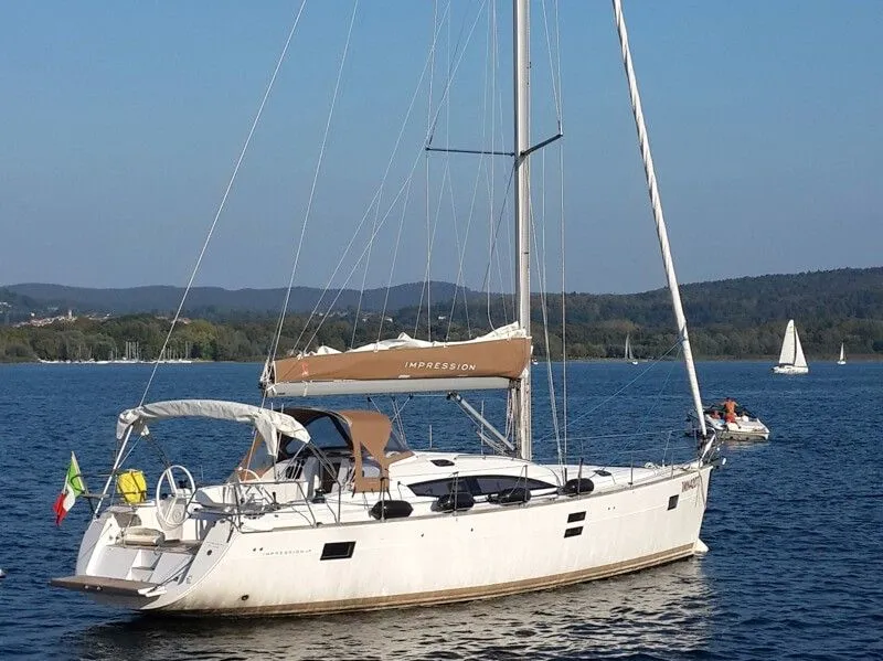 Rent a 13.84m Boat in Fezzano