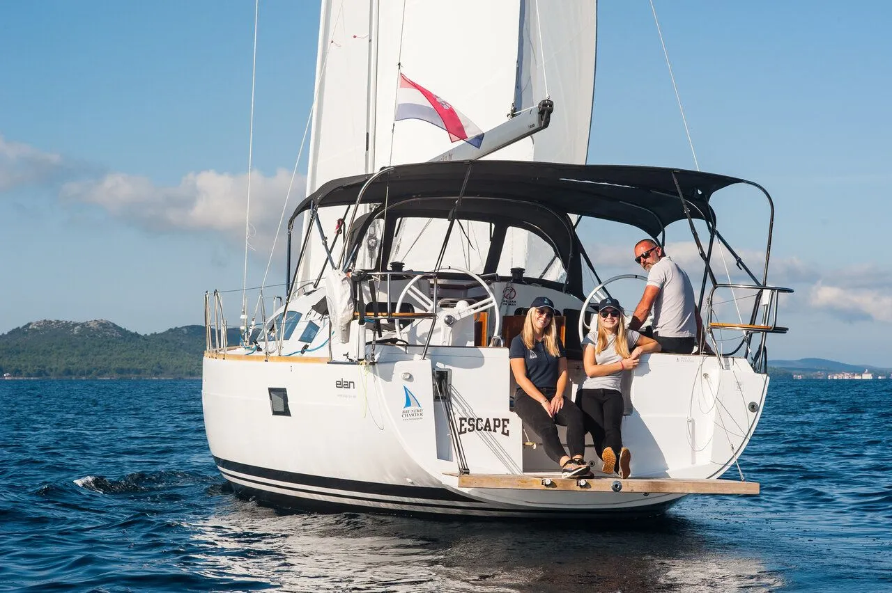 Charter a 13.85m Sailing Yacht in Zadar