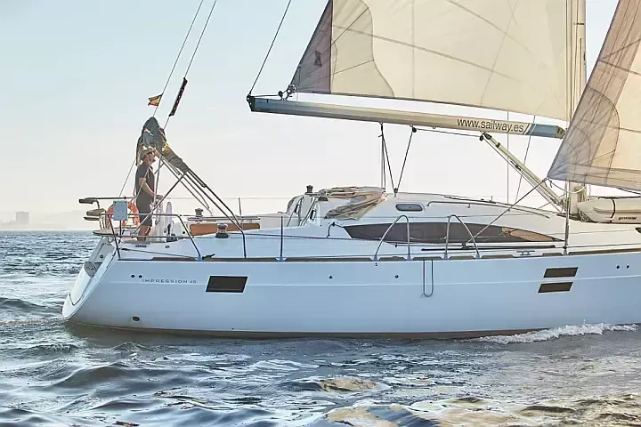 Alcamaro Charter Boat