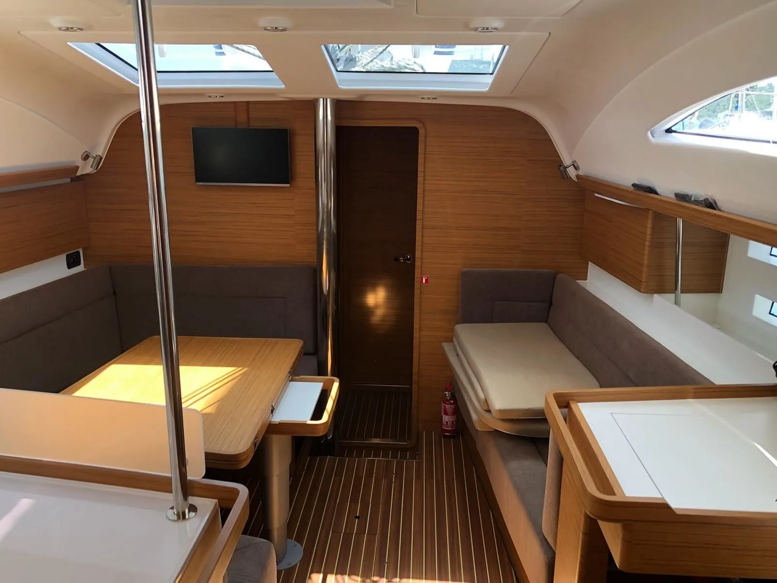 Polina Charter Boat