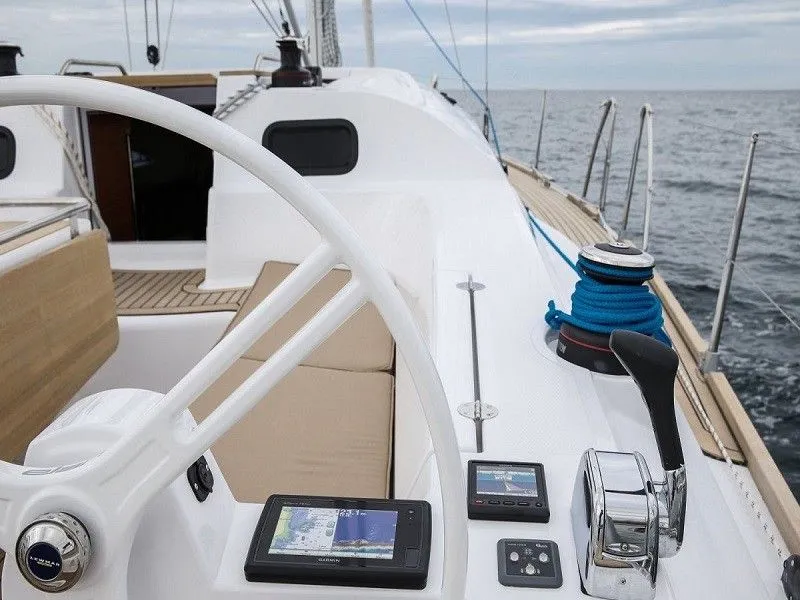 Sailway Ocho Charter Boat
