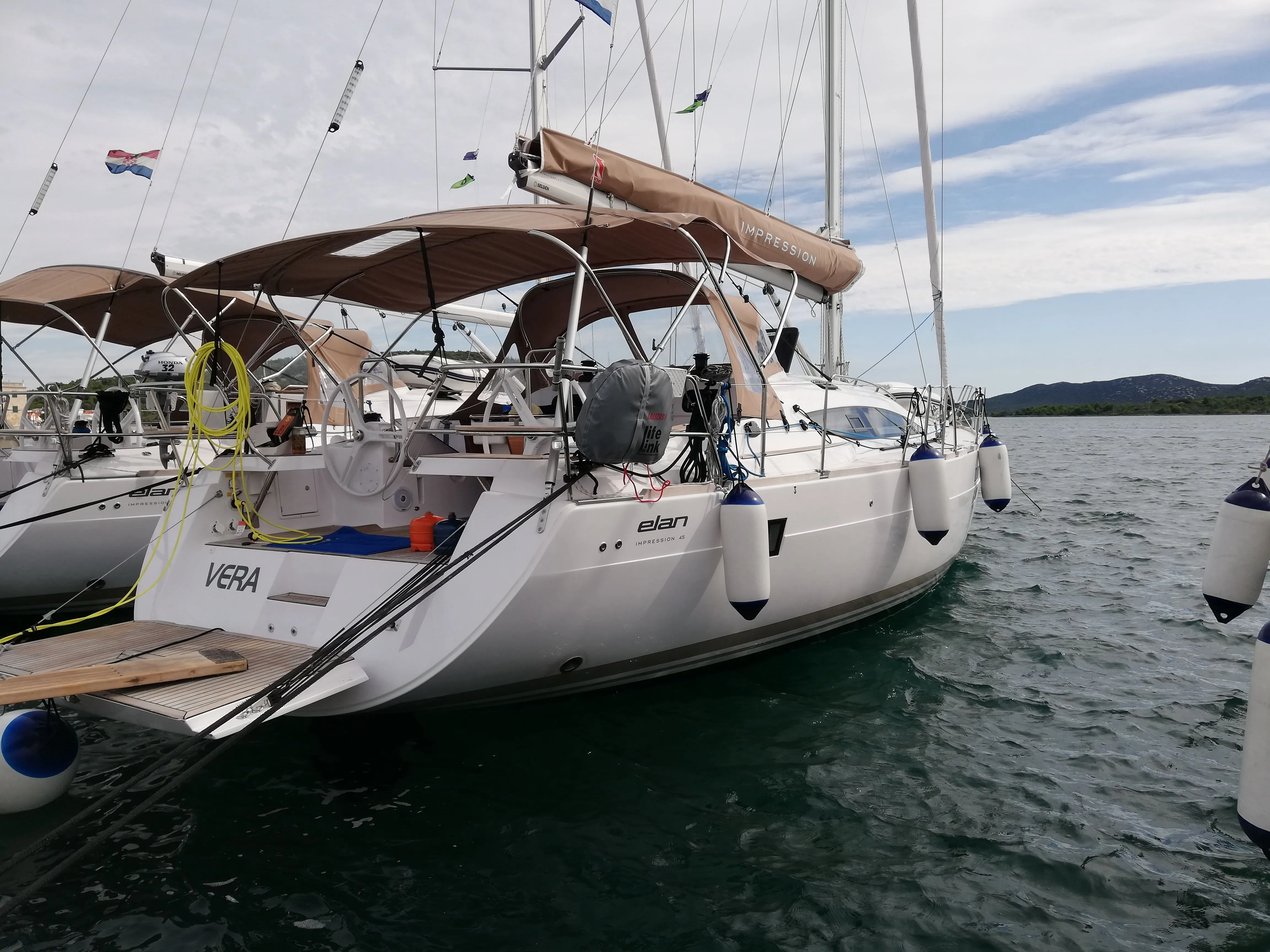 Vera Charterboot - 3