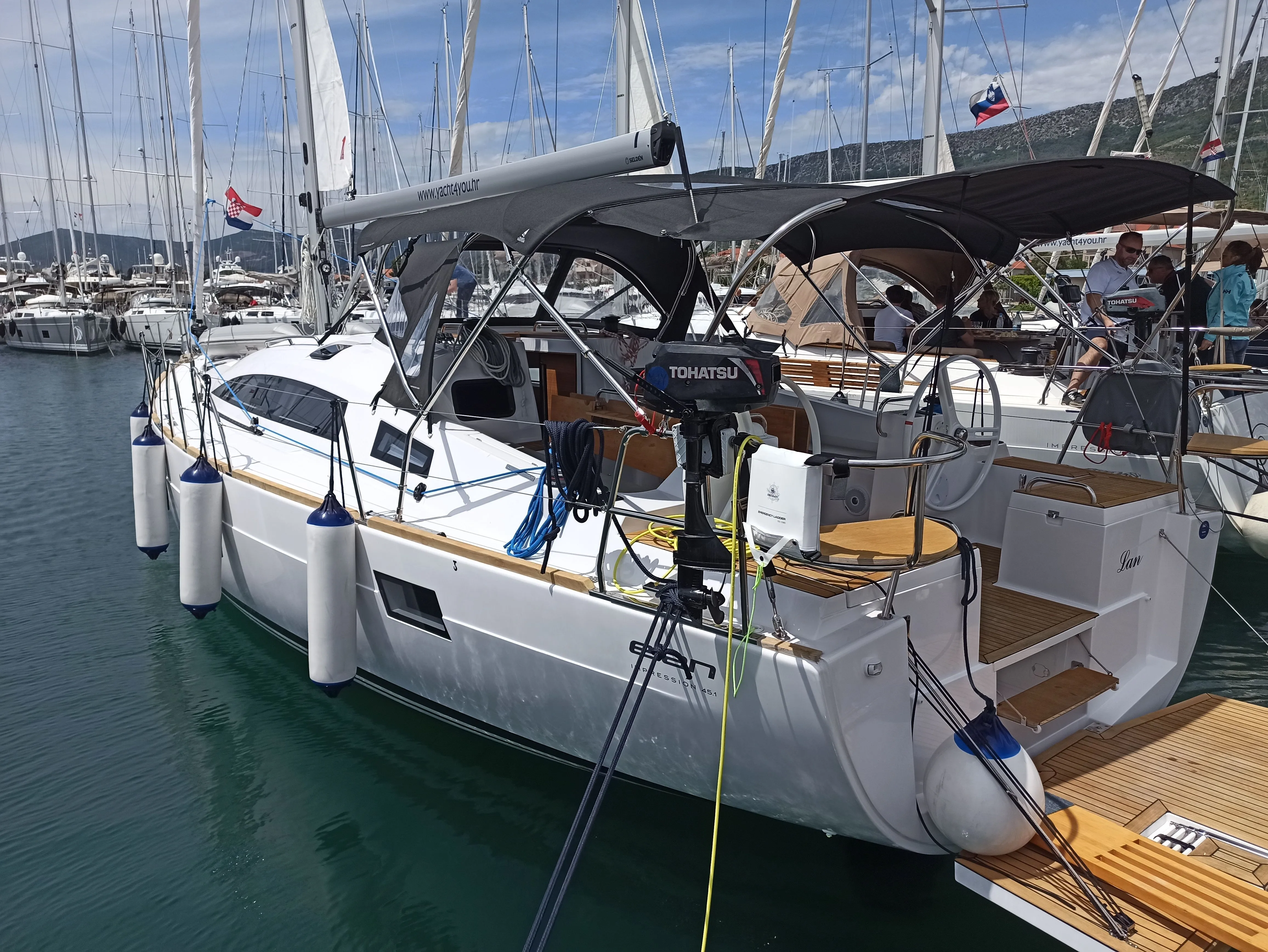 Explore Kastela on a 13.85m 4 Cabin Sailing Yacht Rental