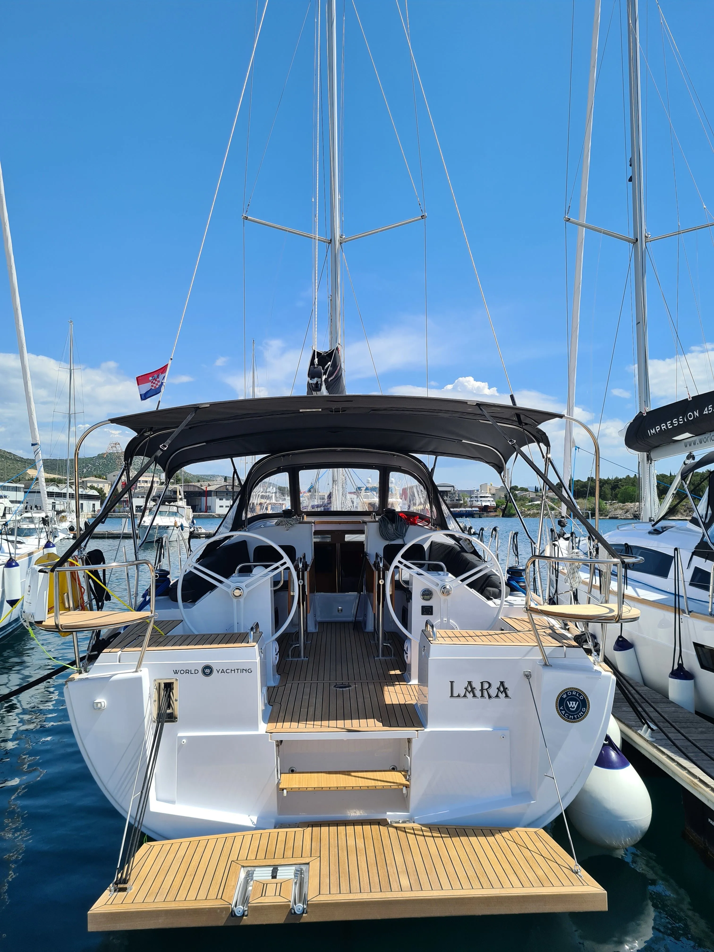 Чартер Lara - 4