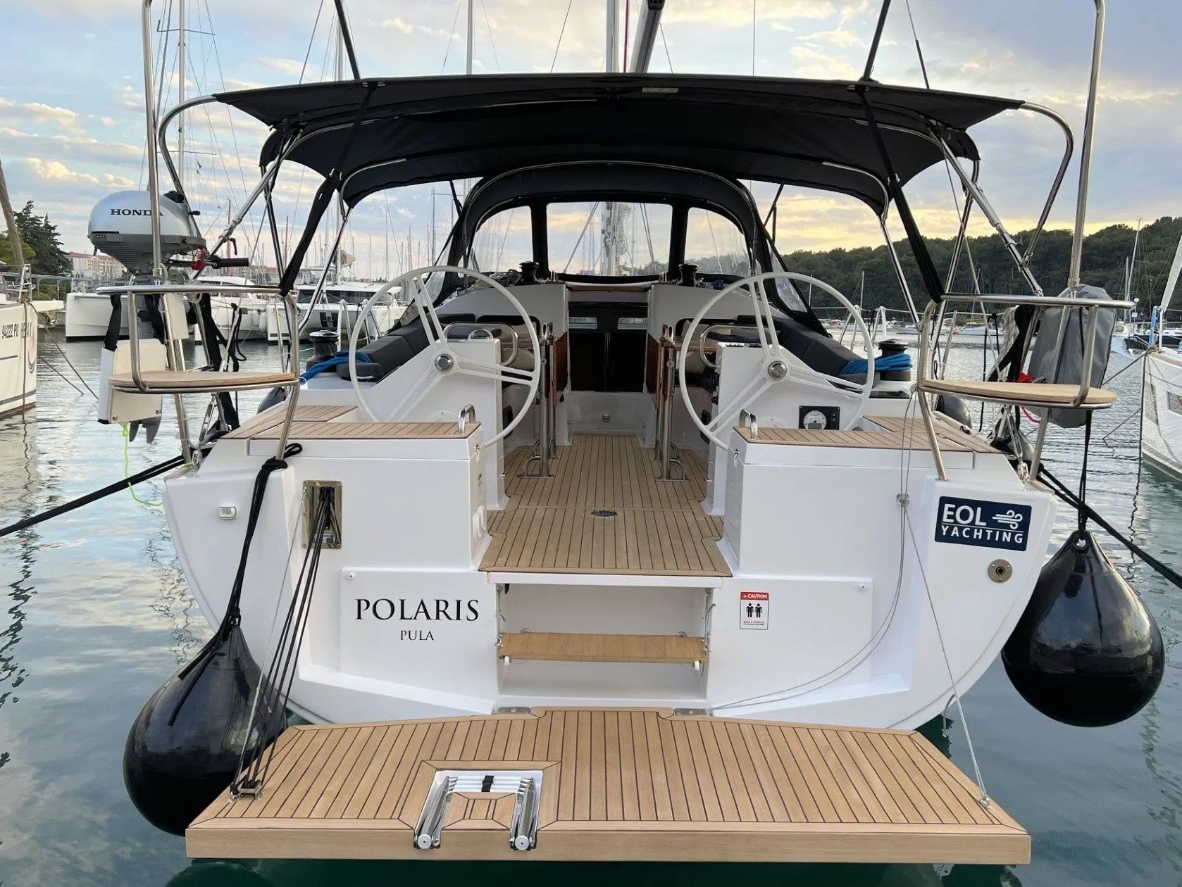 Polaris Charterboot - 4