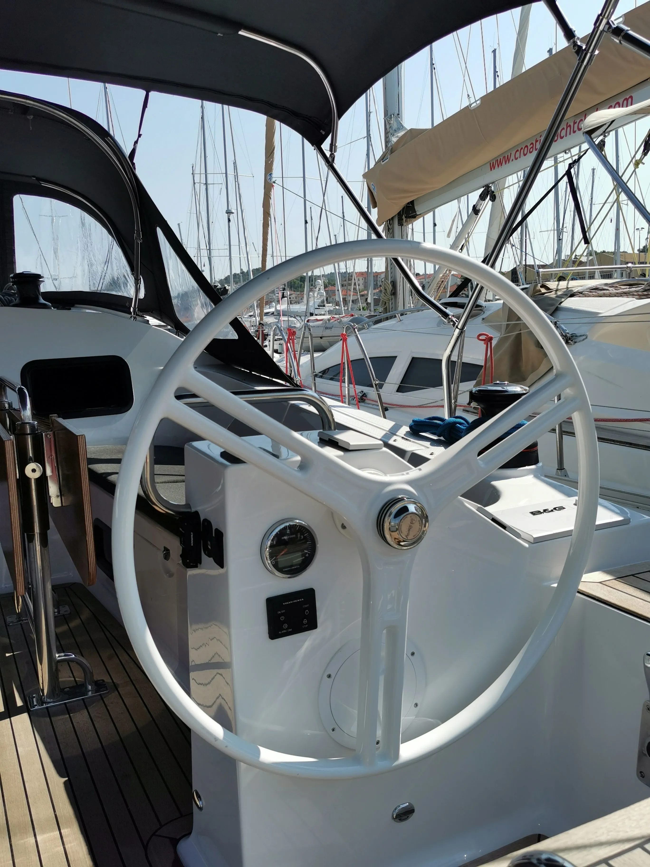 Sting Charter Boat - 4