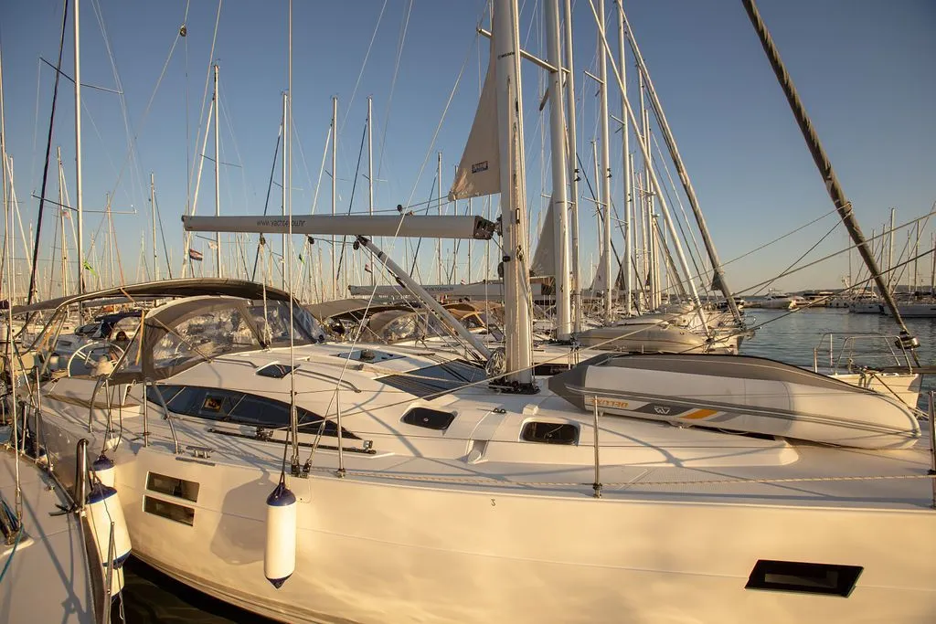 Rent a 14.85m Boat in Sevastopol